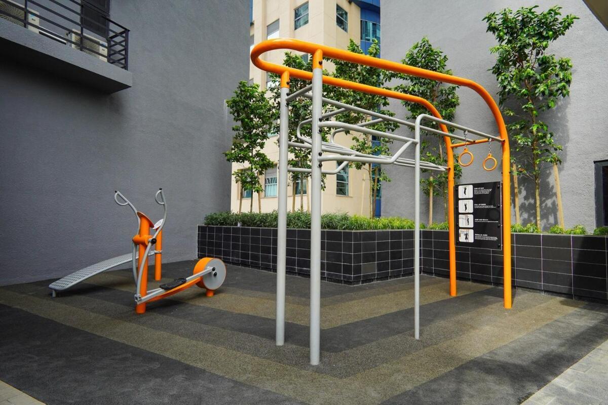 Agile Bukit Bintang Pavillion Trx Mrt Kuala Lumpur